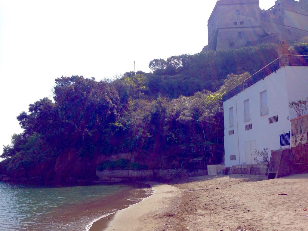 Castello Apartment 巴科利 客房 照片